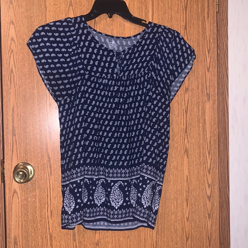 cute blouse